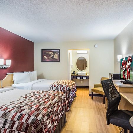 Red Roof Inn Вильямсбург Экстерьер фото