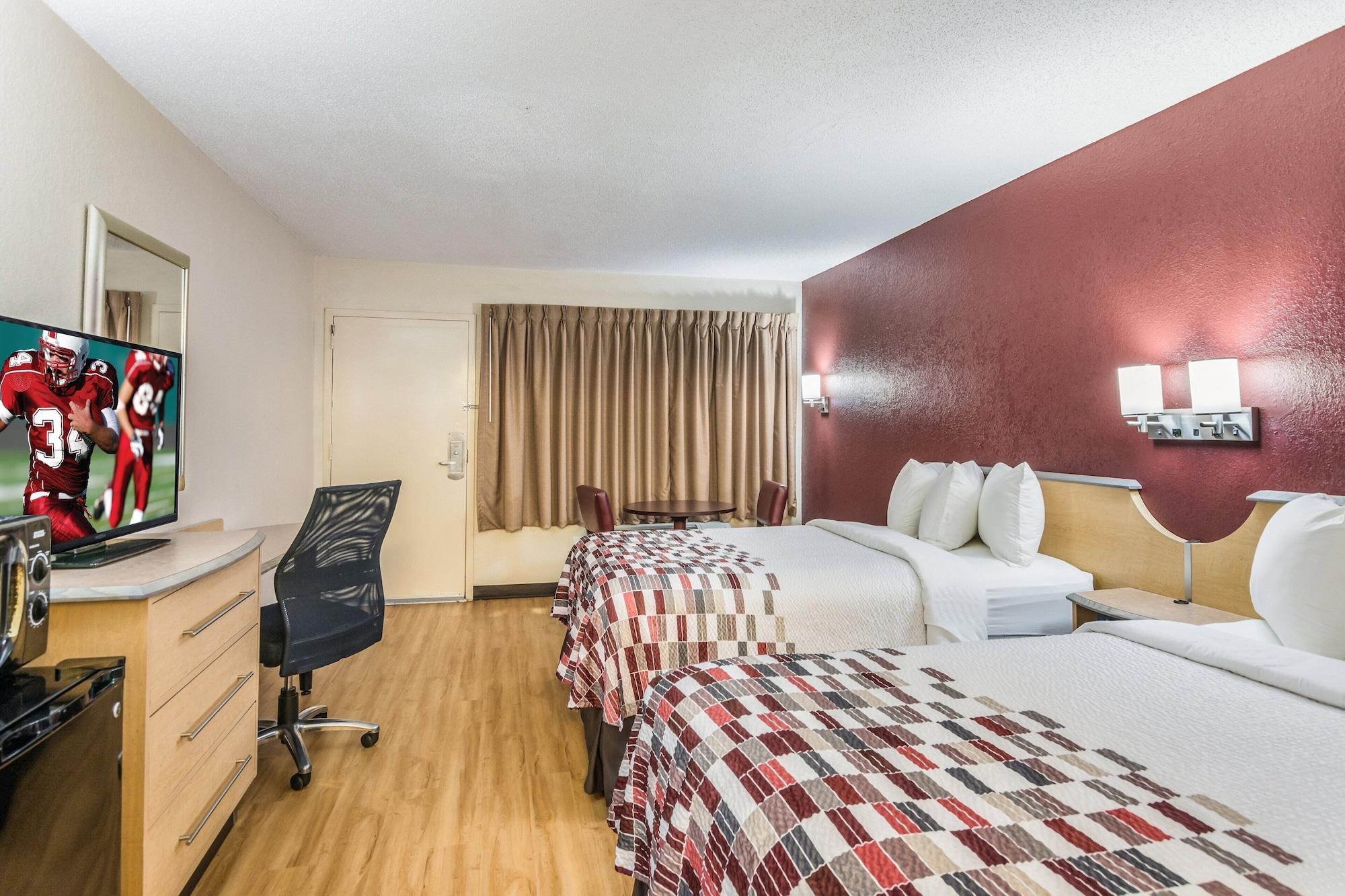 Red Roof Inn Вильямсбург Экстерьер фото