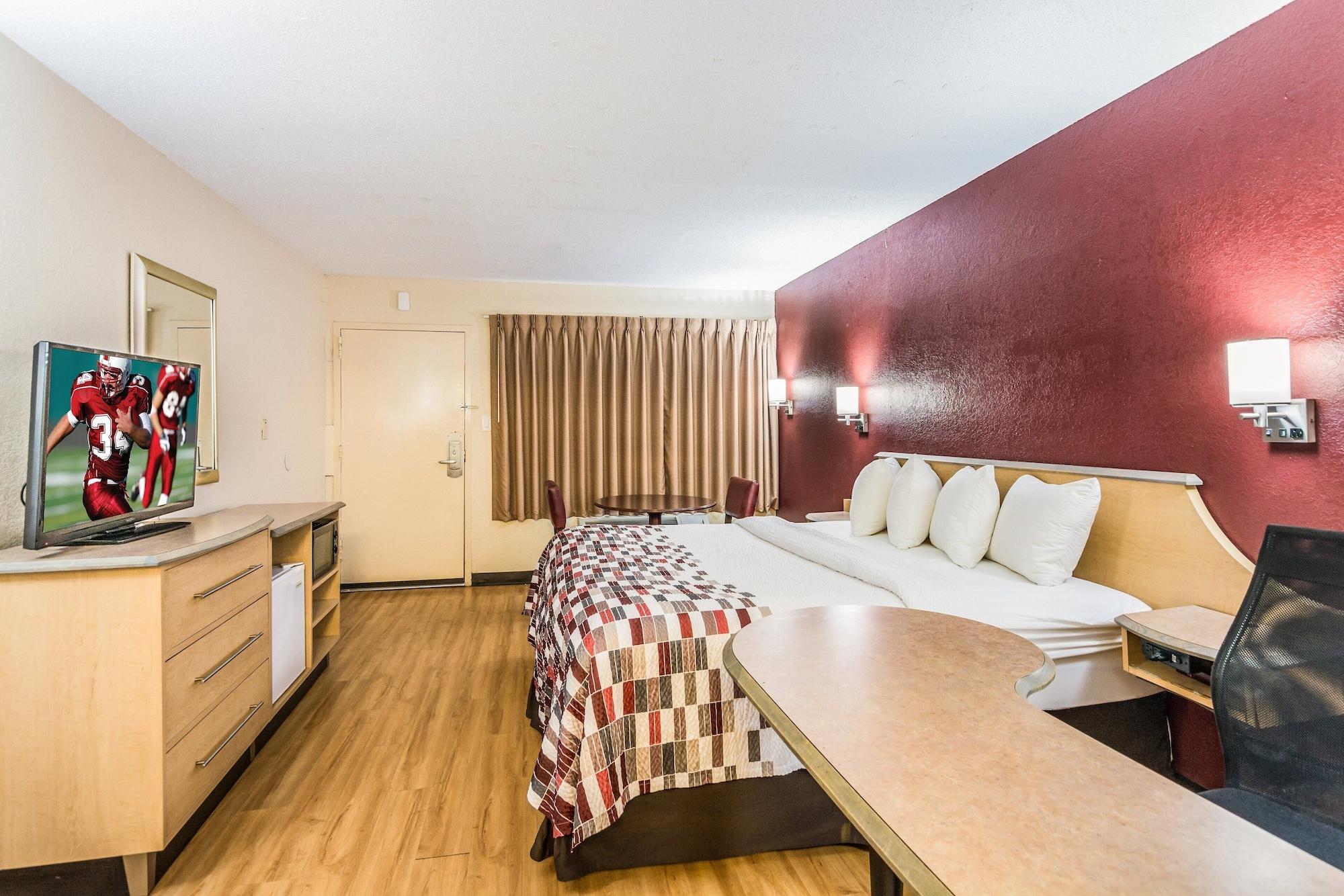 Red Roof Inn Вильямсбург Экстерьер фото